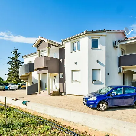 Zubcic-2 By Interhome Апартаменты *