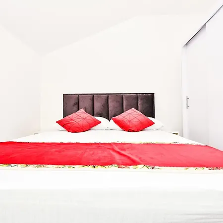 Zubcic-2 By Interhome *