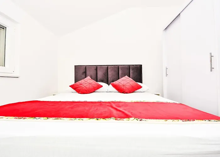 Zubcic-2 By Interhome *